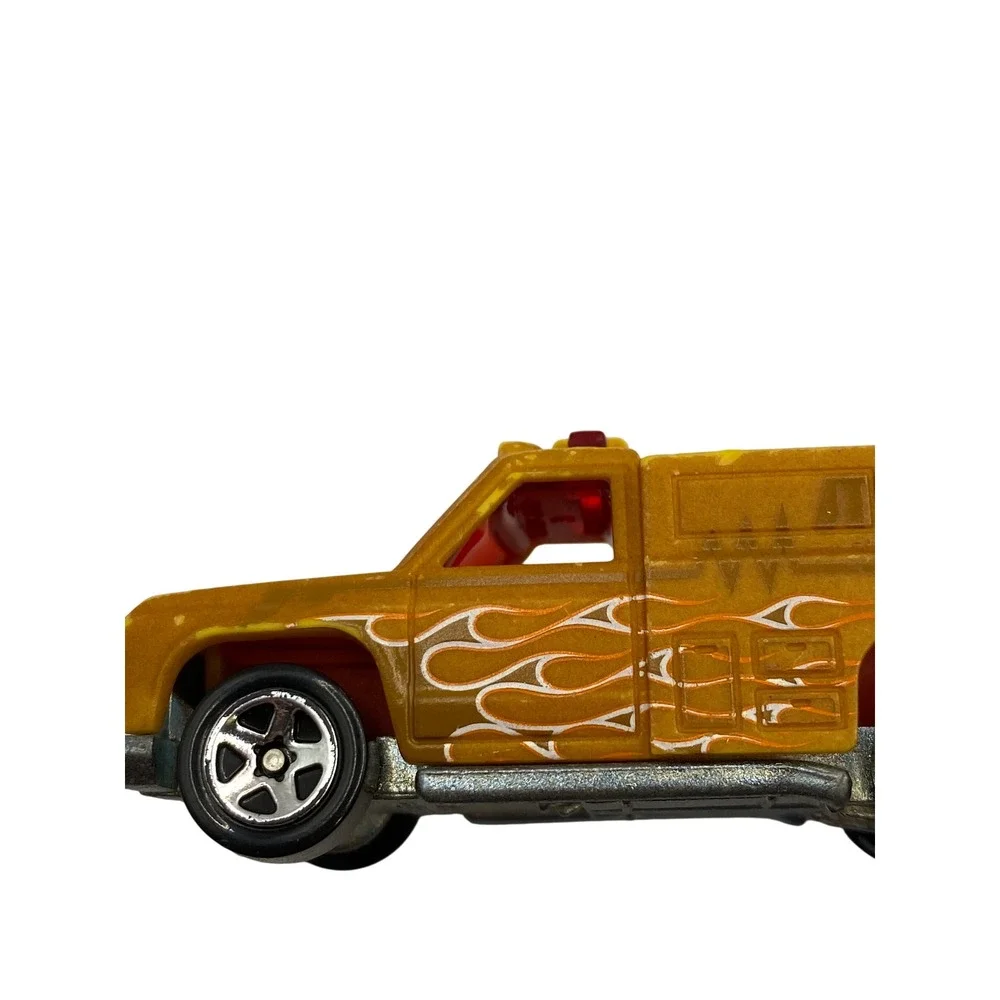 VTG 1974 Hot Wheels Medic Ambulance‎ Truck Gold with Flame Graphics Diecast Car